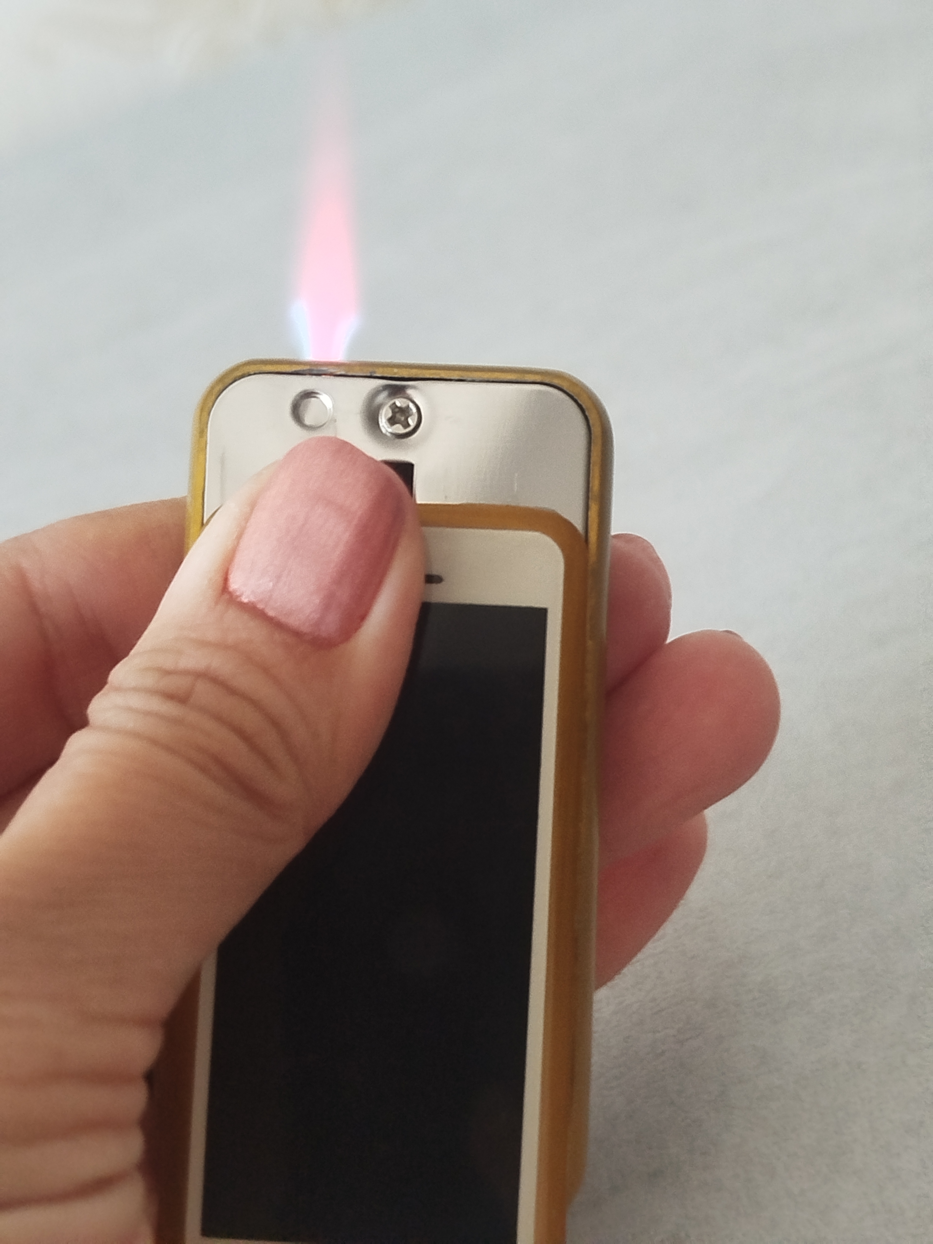 فندک المنتی طرح ایفون